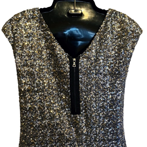 RED Saks Fifth Ave Sequin Dress M Gold Silver Sparkle Sheath Party Cocktail Glam - Picture 5 of 10